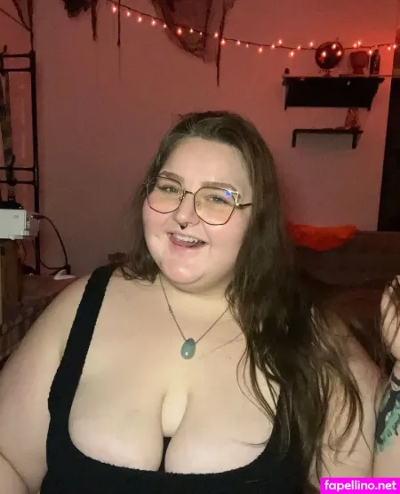 Rosegoldbaby88 OnlyFans Thumbnail #qG52Vn2CZn