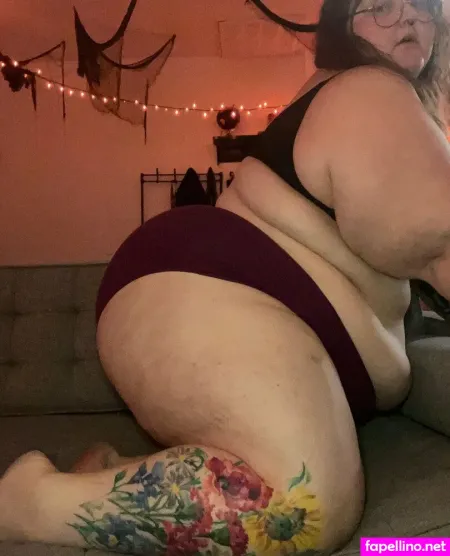 Rosegoldbaby88 OnlyFans Thumbnail #vIOZd1YJ3L