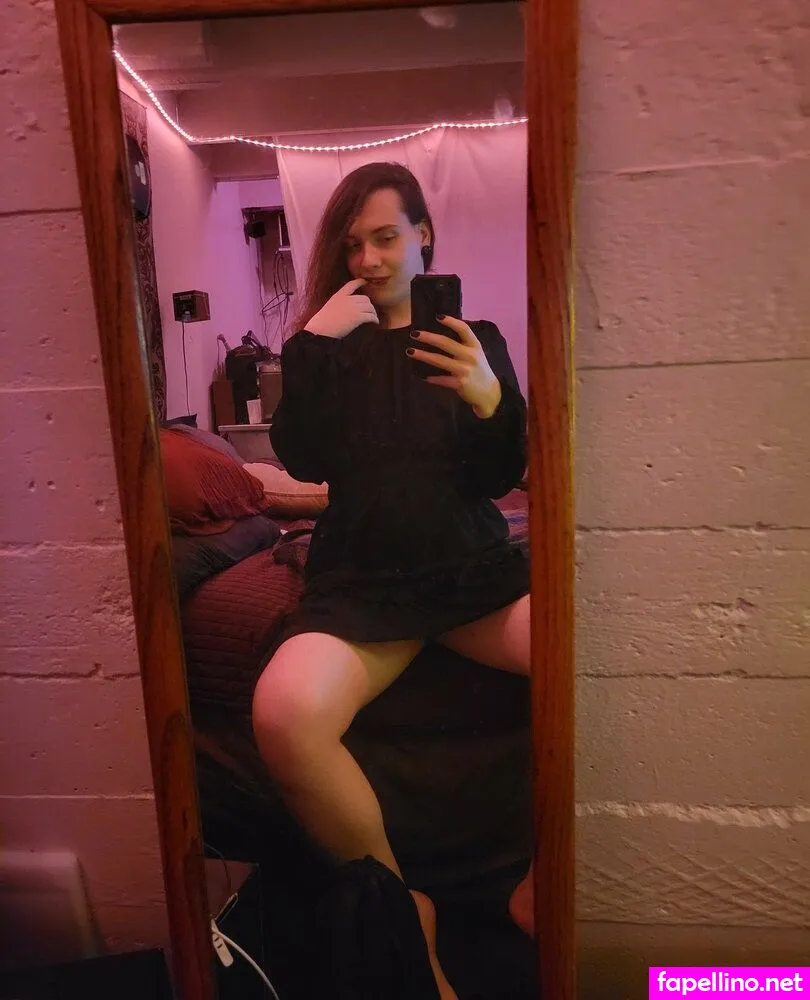 rose_gold_ember, rosegoldember Nude Leaked OnlyFans Photo #qsivH3jg0c