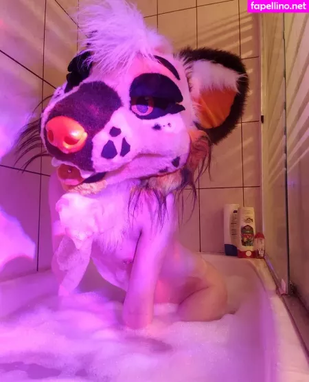 Roseironad OnlyFans Thumbnail #5AHag5U18N