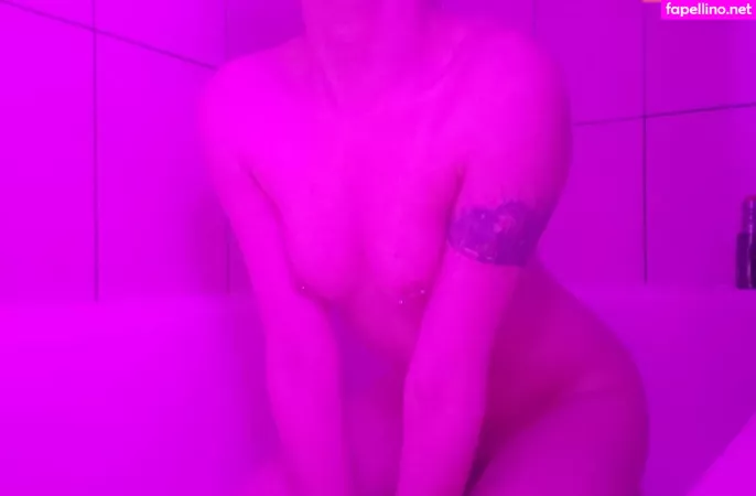 Roseironad OnlyFans Thumbnail #xDGzdde1VL