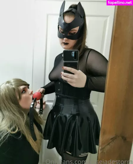 Rosejadestorm OnlyFans Thumbnail #7xqdeW9OOm