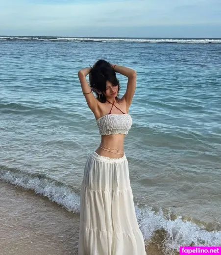 Roselew1s OnlyFans Thumbnail #cPl77eMf2N