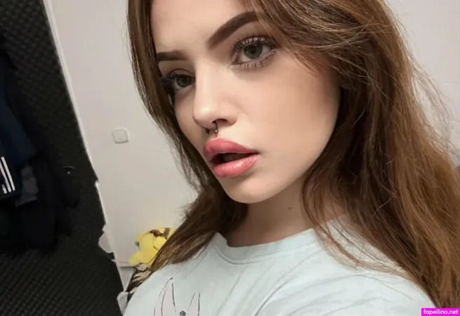 Roselin De OnlyFans Thumbnail #ms8Dqwq1IP