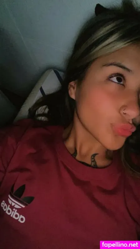 Roselinaxoxo Main Profile Photo