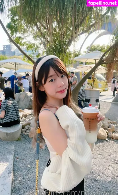 Roselle888 OnlyFans Thumbnail #AG67pnXyFF