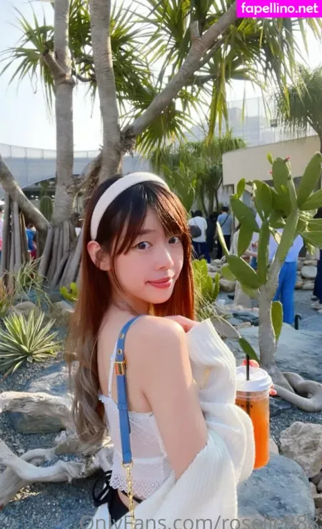 Roselle888 OnlyFans Thumbnail #H77fRPkQdK