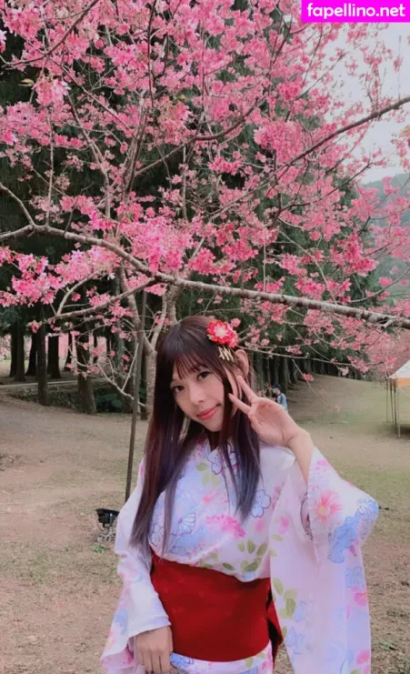 Roselle888 OnlyFans Thumbnail #PP3uzI2AY3