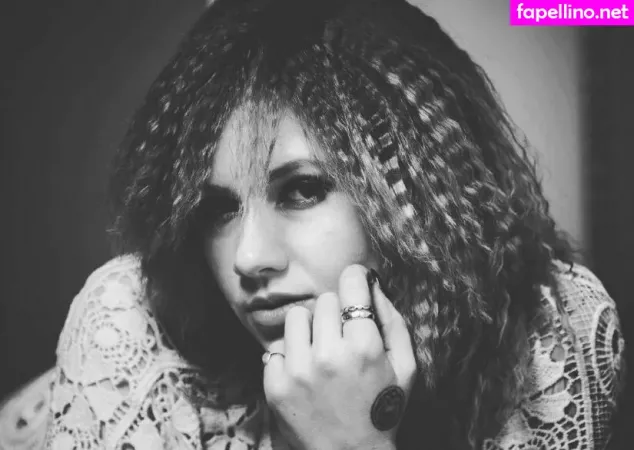 Rosemarine OnlyFans Thumbnail #jZuu6fke9d