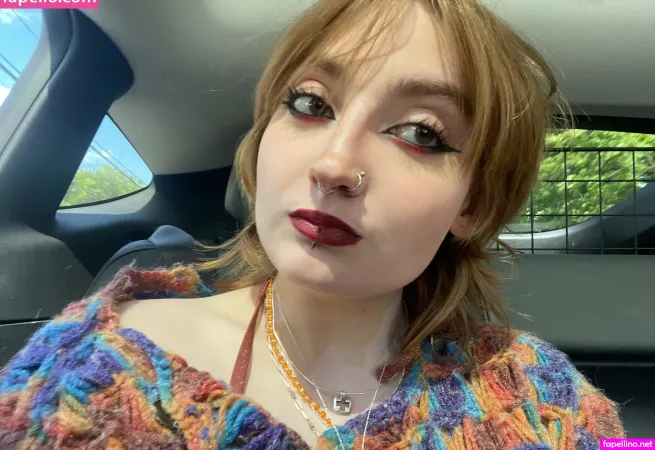 Rosemarlunaxx OnlyFans Thumbnail #SeHk5LMyuH