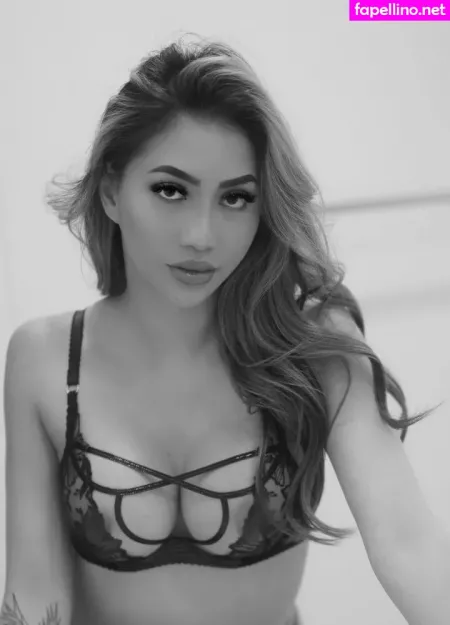 Rosemary Radeva OnlyFans Thumbnail #z1oX4xeGo8