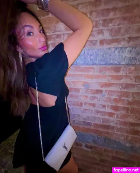Rosemaryinthecity OnlyFans Thumbnail #Tg7T5fw559