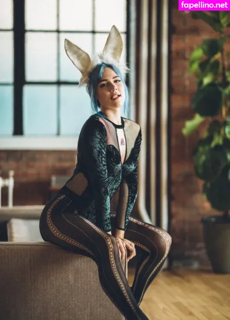 Rosemoontv OnlyFans Thumbnail #P0sQ4f75oI