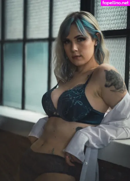 Rosemoontv OnlyFans Thumbnail #SnRAz8Kr2h