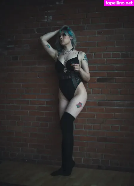 Rosemoontv OnlyFans Thumbnail #kUdz43QbaE