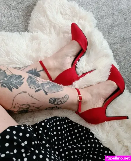 Rosemoonxox OnlyFans Thumbnail #8timC2qdaH