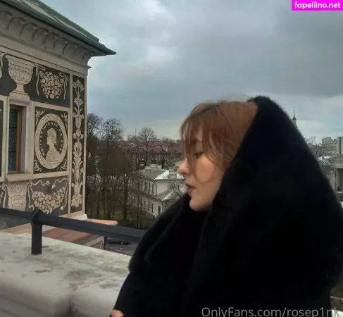 Rosep1nk OnlyFans Thumbnail #80siNe4npV