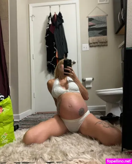 Roseposexxx OnlyFans Thumbnail #EQhIqft36Q