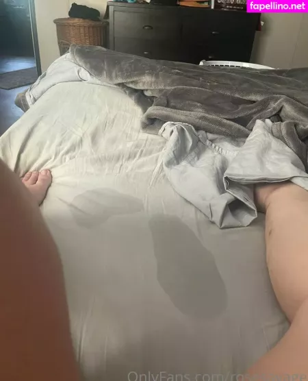 Rosesavage OnlyFans Thumbnail #R53CakcMrb