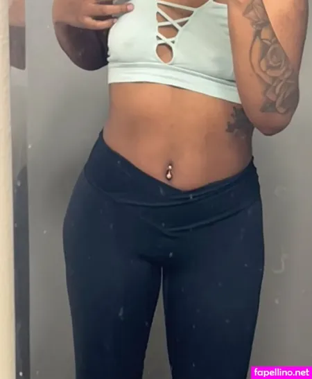 Rosesornot Main Profile Photo