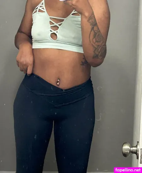 Rosesornot OnlyFans Thumbnail #lhdY5FTesO