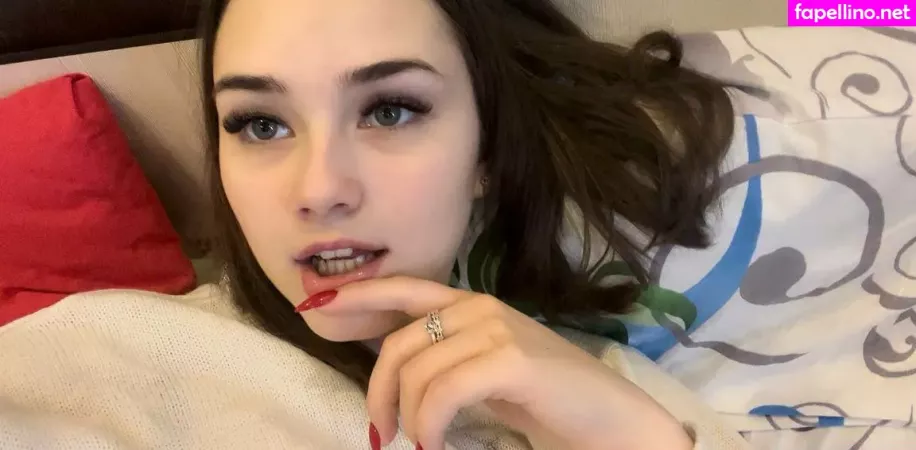 Rosevnvunofficial OnlyFans Thumbnail #CytgTigVk9