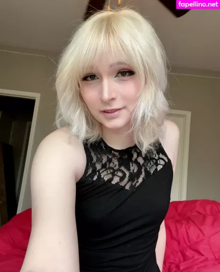 Rosewaltzex OnlyFans Thumbnail #OfubhdC2zb