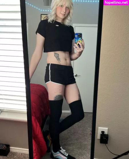 Rosewaltzex OnlyFans Thumbnail #cUj3IqNhxY
