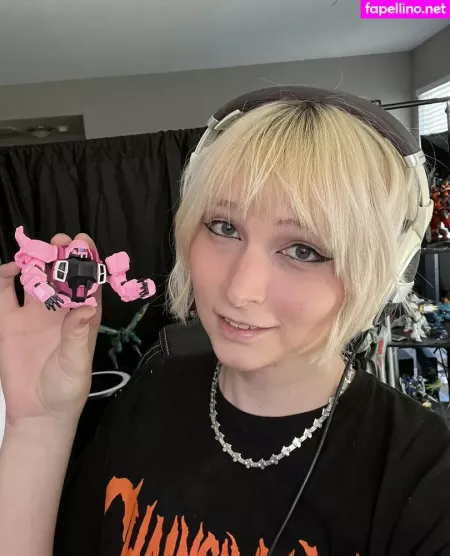 Rosewaltzex OnlyFans Thumbnail #zjZu0QHIGq