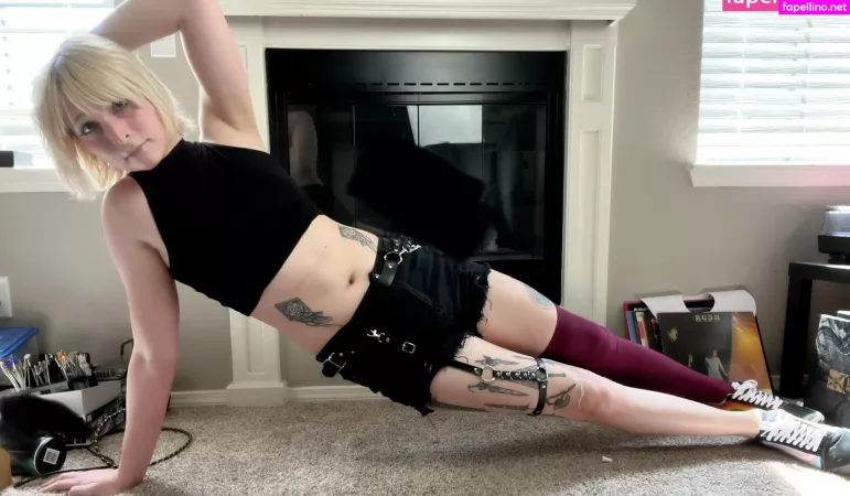 Rosewaltzex OnlyFans Thumbnail #zztBcOTcW9