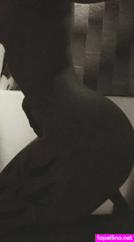 Rosexoema OnlyFans Thumbnail #IVtj9NJ5oi