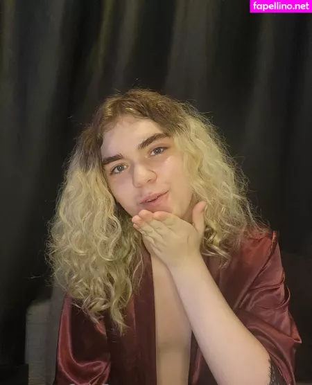 Roseyccomplexion OnlyFans Thumbnail #1DotvdUGVi