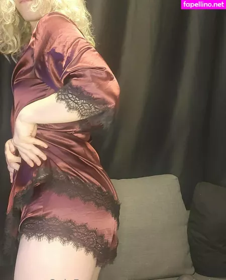 Roseyccomplexion OnlyFans Thumbnail #lmBCRv8BkU