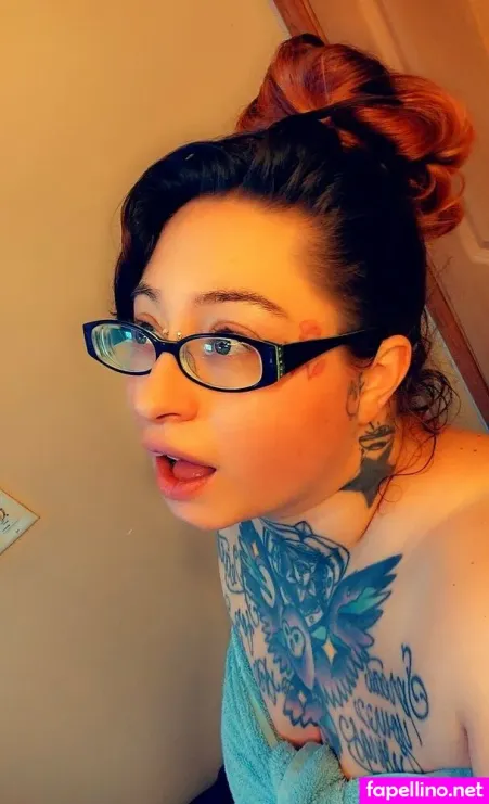 Roseynight OnlyFans Thumbnail #zNLkygCn7i