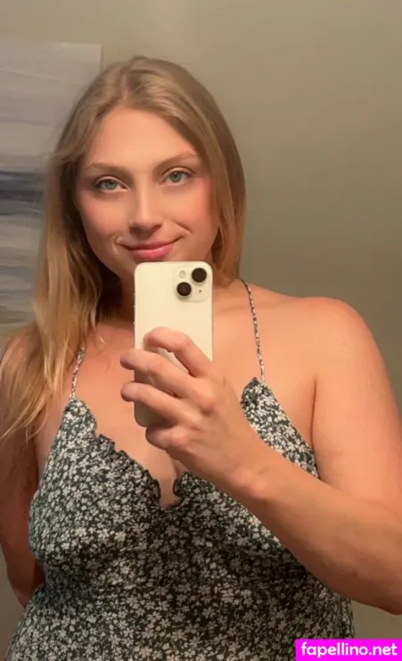 Roseyrey OnlyFans Thumbnail #xQYP9znmjp