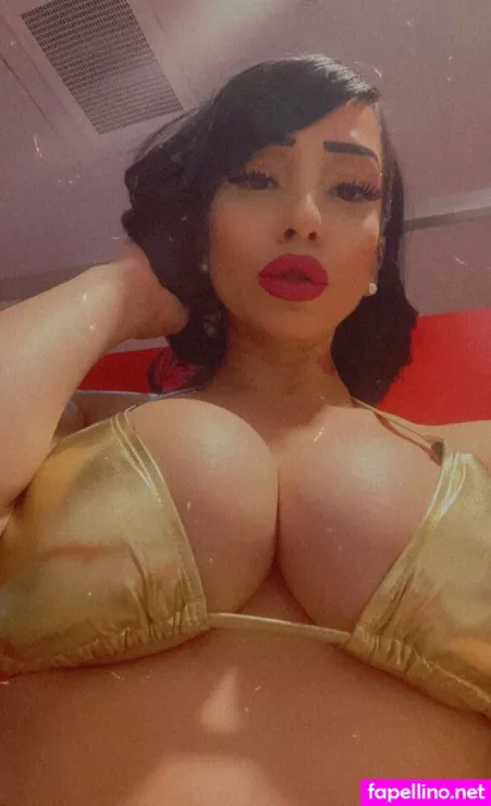 Roshiecruz OnlyFans Thumbnail #WUFXZ4DnNe