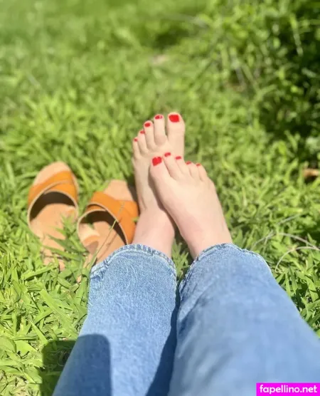 Rosi Bottem OnlyFans Thumbnail #TN3shZ3ipy