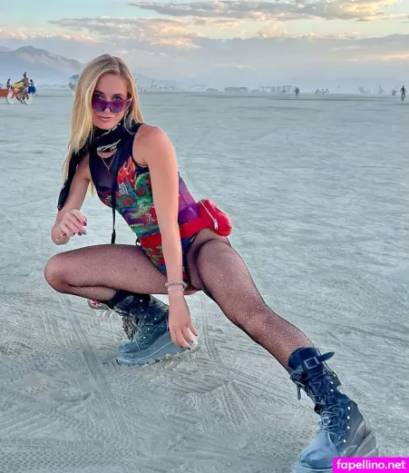 Rosi Walden OnlyFans Thumbnail #9o9GhOPCbD