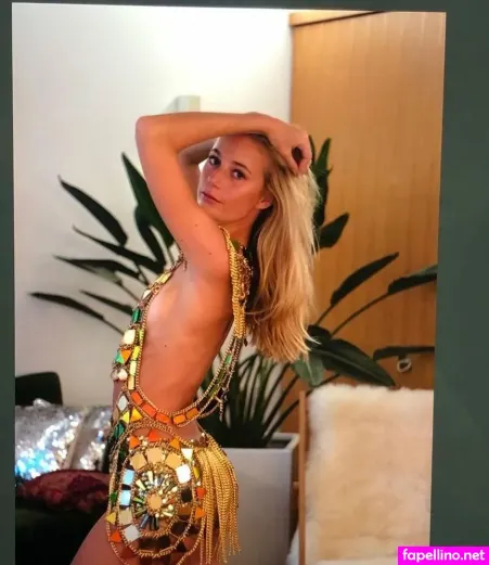 Rosi Walden OnlyFans Thumbnail #Ck3jHkscor