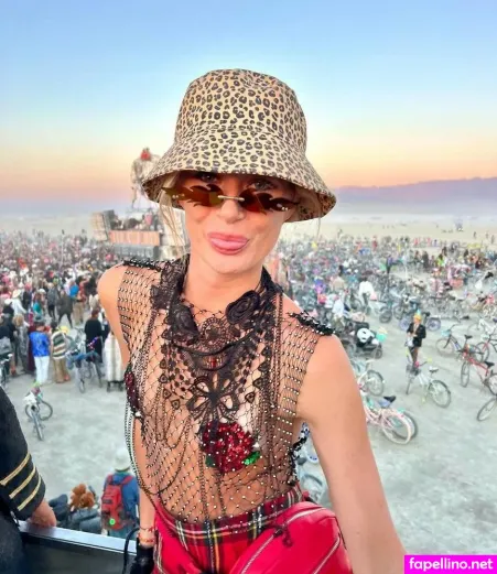 Rosi Walden OnlyFans Thumbnail #lZyYkSnYia