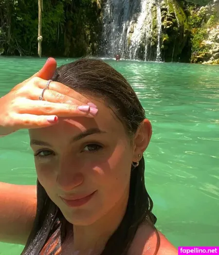 Rosie Bentham OnlyFans Thumbnail #3htIFLhvGV