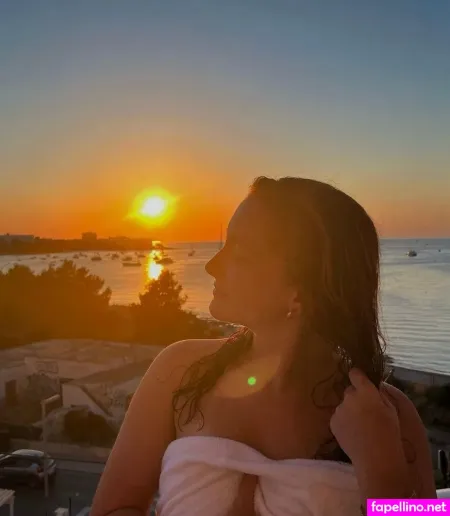 Rosie Bentham OnlyFans Thumbnail #MPGCEqVOoF