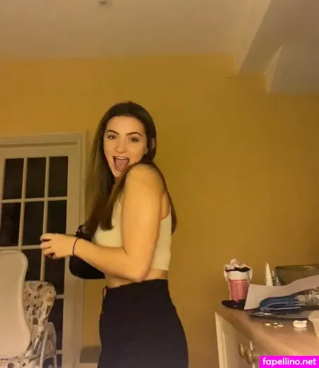 Rosie Bentham OnlyFans Thumbnail #qezWI9FqXz