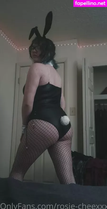 Rosie Cheexxx OnlyFans Thumbnail #j4gnvC9ayR
