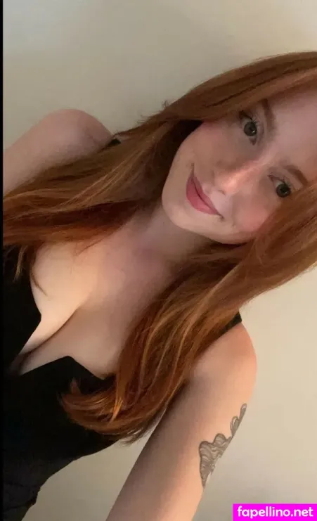 Rosie Fae OnlyFans Thumbnail #mBSfTbtD87