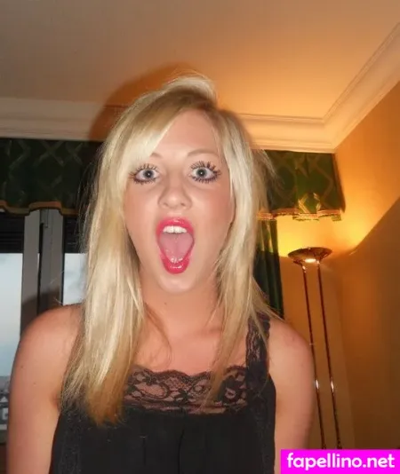 Rosie Leicester OnlyFans Thumbnail #XmflmQdhK2