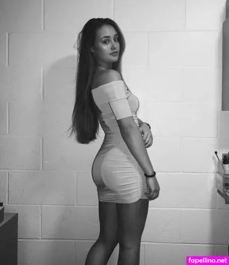 Rosie Lewis OnlyFans Thumbnail #XVALk2l5ov