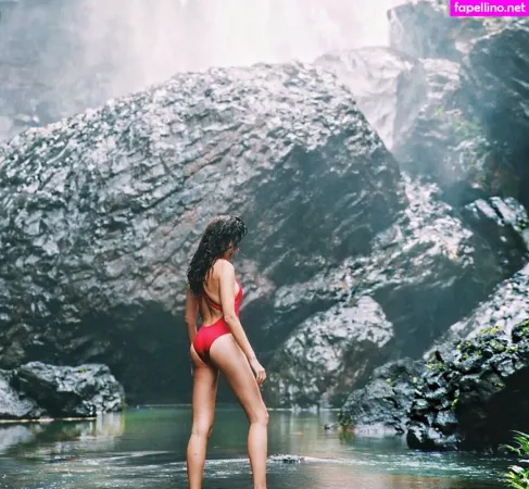 Rosie Londoner OnlyFans Thumbnail #wKKjtNRJRM