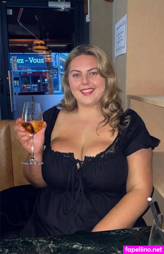 rosannajoyx Nude Leaked OnlyFans Photo #U19sIP3yyx