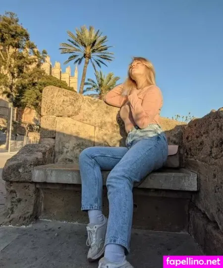 Rosie Titties OnlyFans Thumbnail #IqoLApIOsL